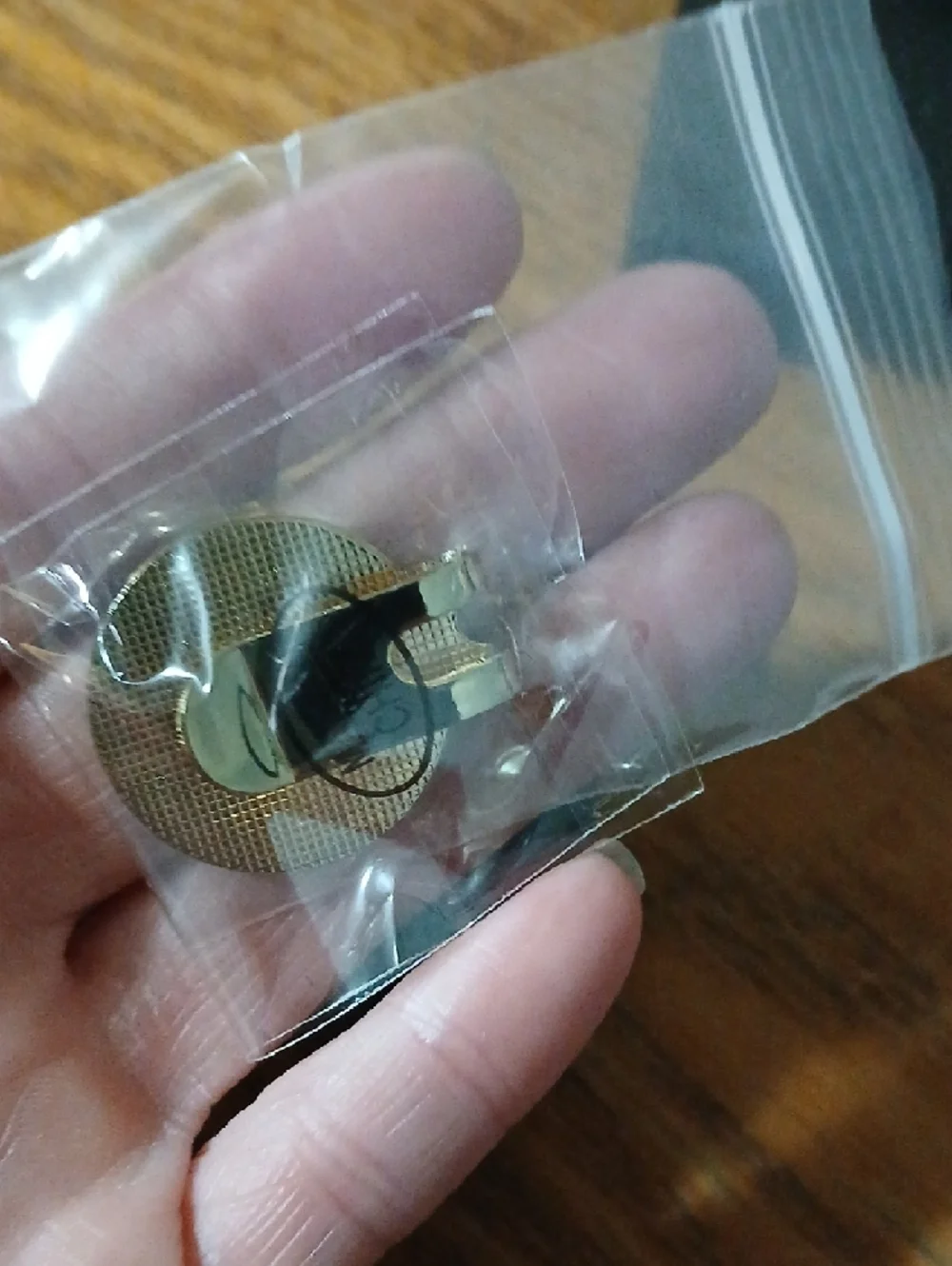 Best Daddy By Paroro Black and Gold Lapel Pin